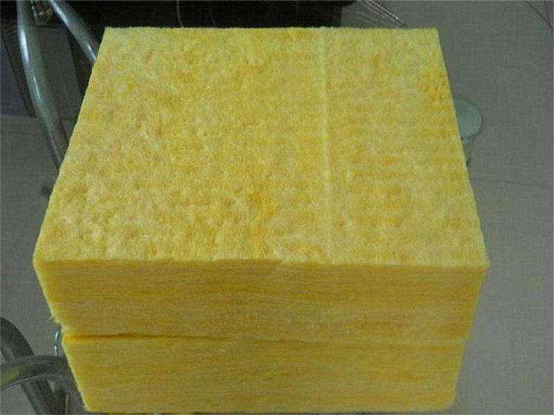 外牆玻璃棉（mián）保溫板價格（gé）